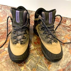 Salomon Hiking boots